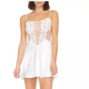 Flora Nikrooz Showstopper Charmeuse Chemise, White, XS NWT